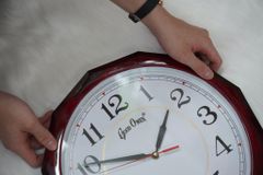 ĐỒNG HỒ TREO TƯỜNG 801