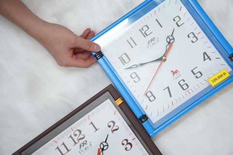 ĐỒNG HỒ TREO TƯỜNG R44