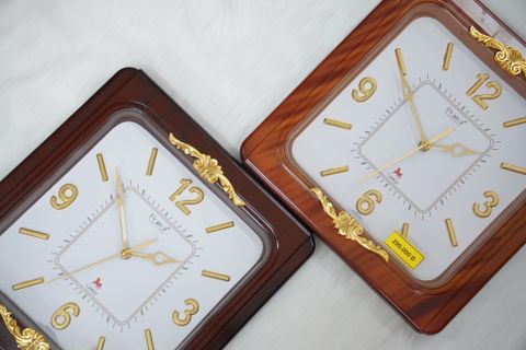 ĐỒNG HỒ TREO TƯỜNG R29