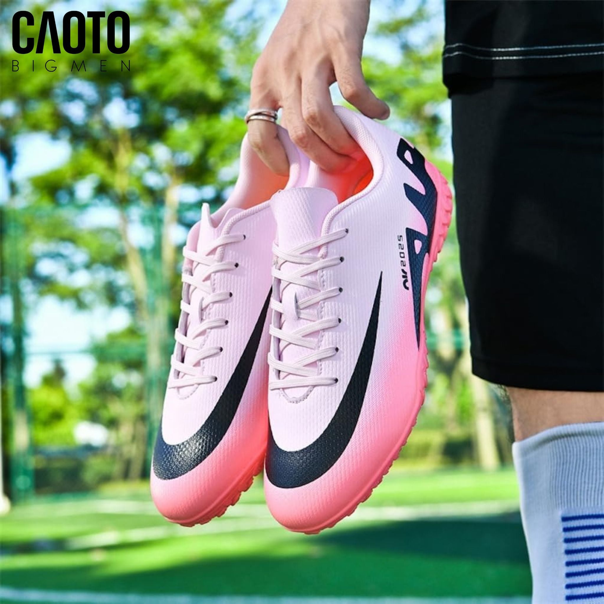  Giày Bóng Đá Nam Big Size Phantom Light Red Đế Bám Linh Hoạt Size 45-46 