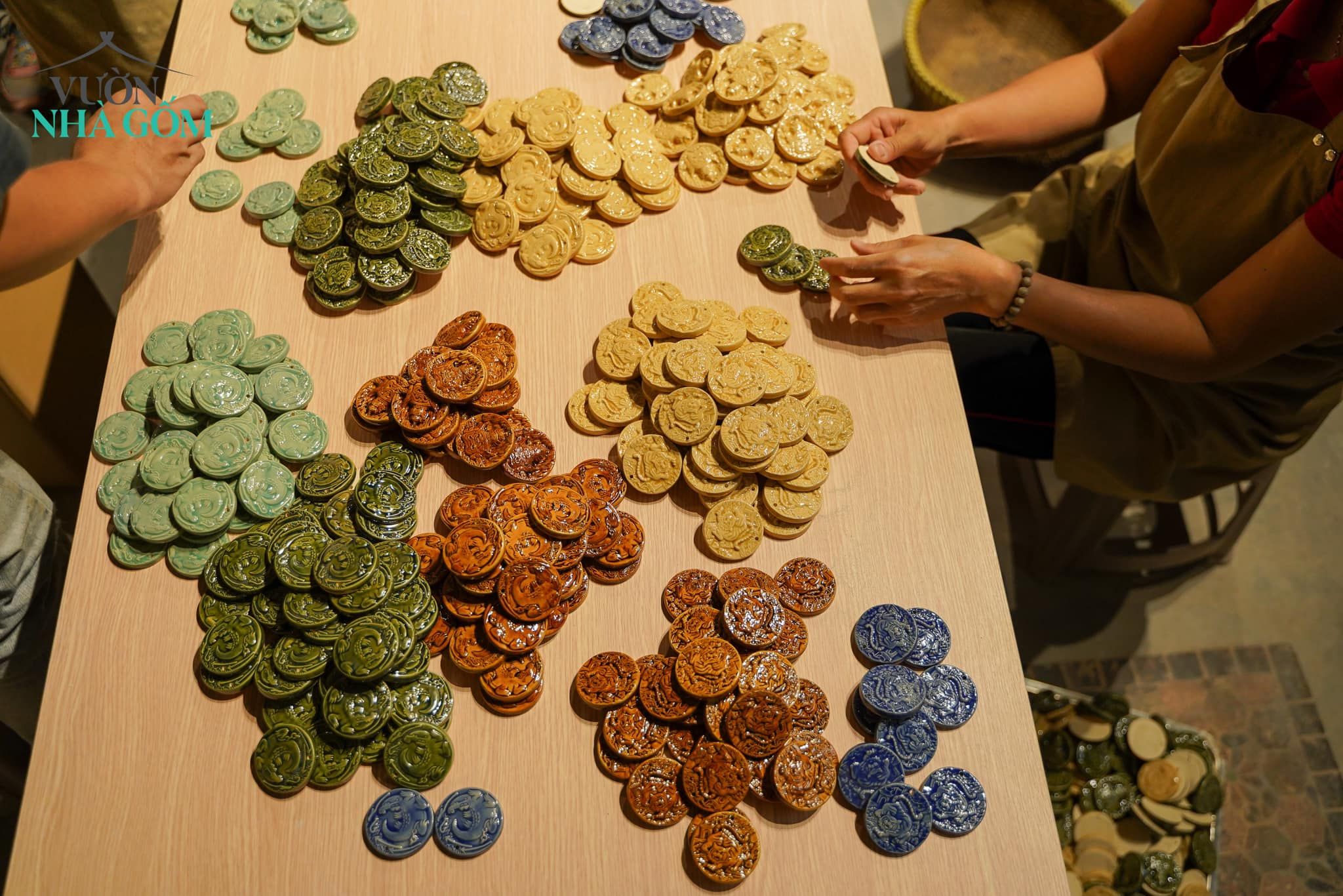  VNG x Echoing Drum - Vang Vọng Trống Chầu | Dự án bộ mề-đay gốm. 