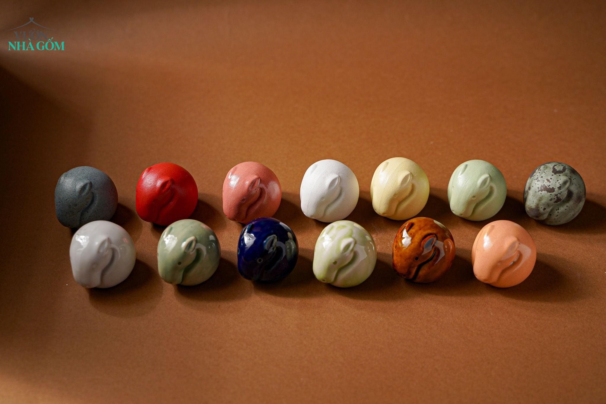  [TẾT] Tượng Ngọ Thơ - Rộng 4cm x Dài 8.5 x Cao 4cm - Quà Tặng, Decor | BST Ngọ Nam. 