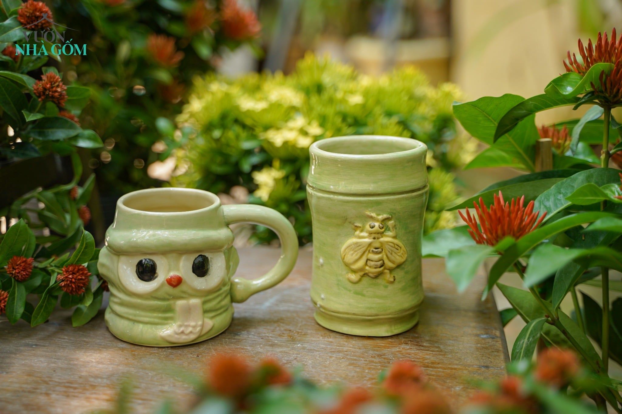  Khuôn in chú ong (Cái) 