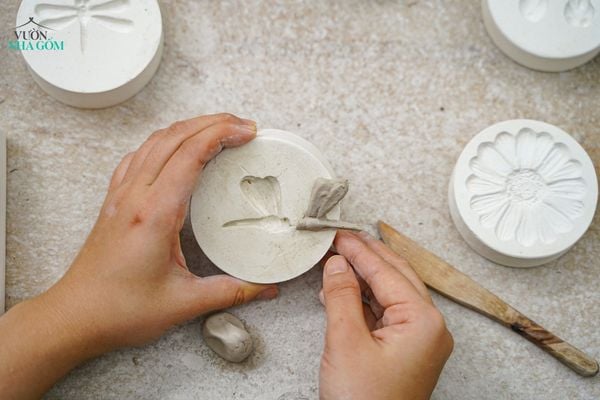  Khuôn in chuồn chuồn 1 - 2 cánh (Cái) 