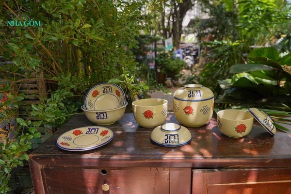  VNG x KHÁCH HÀNG CAMPUCHIA | Dự án sản xuất Tô – Dĩa gốm theo yêu cầu. 