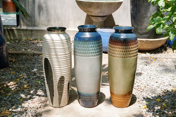  Bình Dáng Thẳng Mỹ Nghệ Phối Màu Độc Đáo, C75 x R25 x M18,5, Bình Gốm Nam Bộ - SP036196 