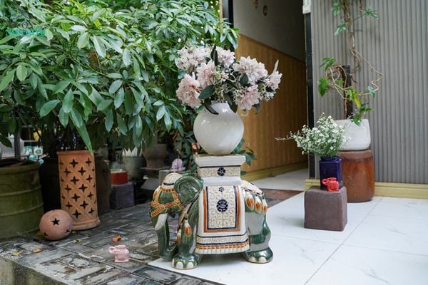  ĐHĐ, Đôn Voi Xanh lá viền trắng, Đôn voi truyền thống, Gốm Nam Bộ, C43 x R50cm 