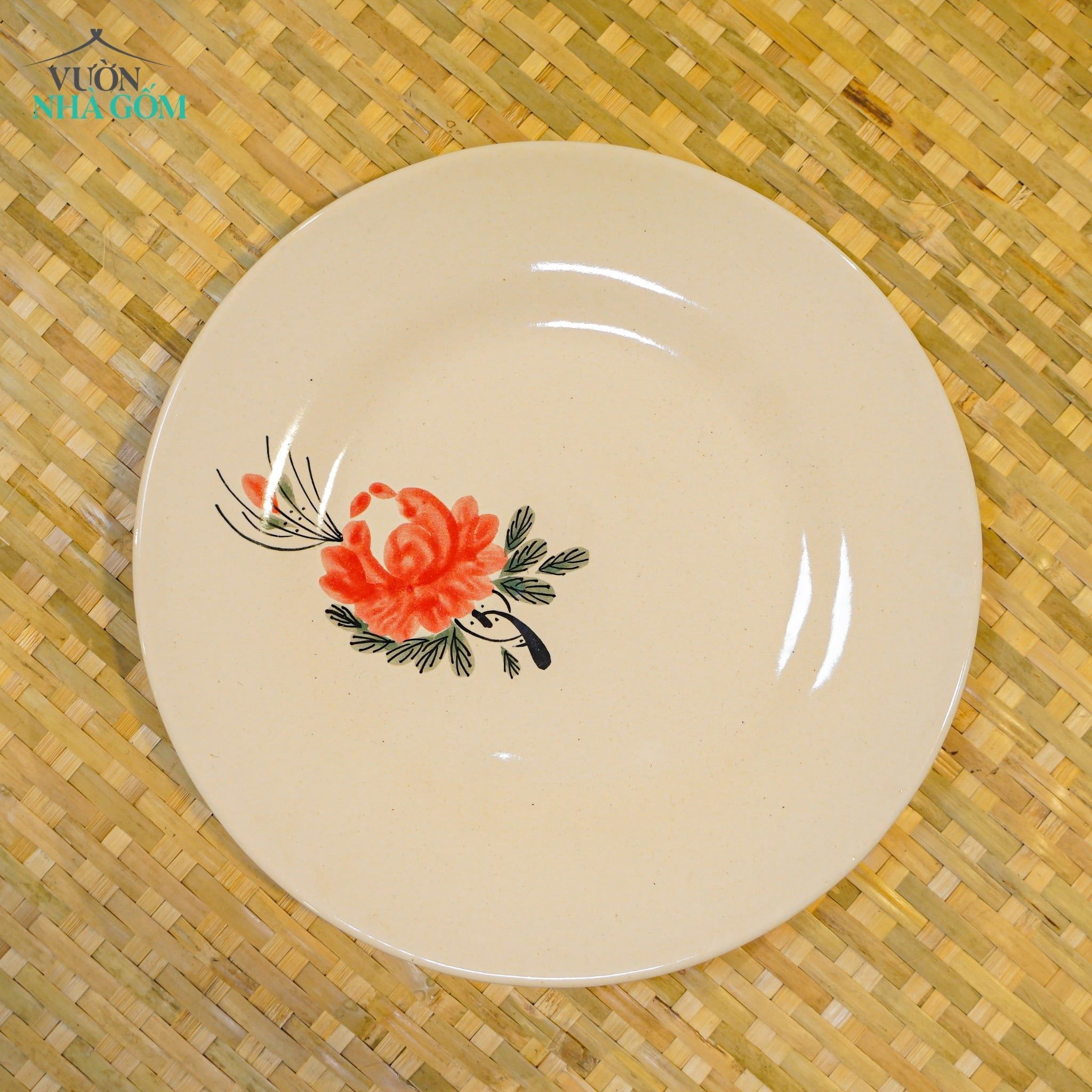  Dĩa Dẹt Vẽ Tay Bông Đỏ – Vườn Nhà Gốm – Dùng Đựng Đồ Ăn – Size 21cm\ 25cm\27cm. 