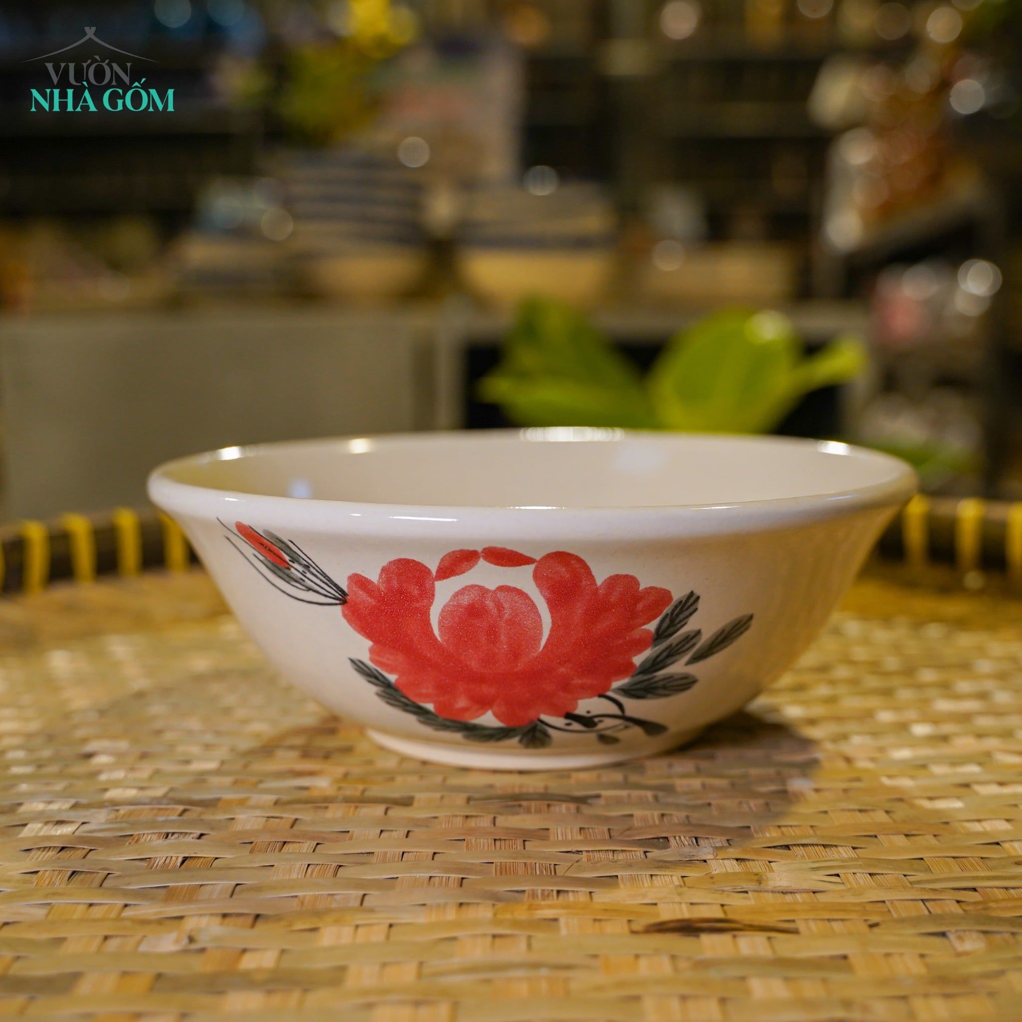  Tô Gốm Vẽ Tay Bông Đỏ – Vườn Nhà Gốm – Dùng Ăn Phở, Canh – Size 20cm / 21cm. 