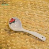  Muỗng\ Vá vẽ tay Họa Tiết Bông Đỏ – Vườn Nhà Gốm – Gốm Vẽ Tay Thủ Công. 