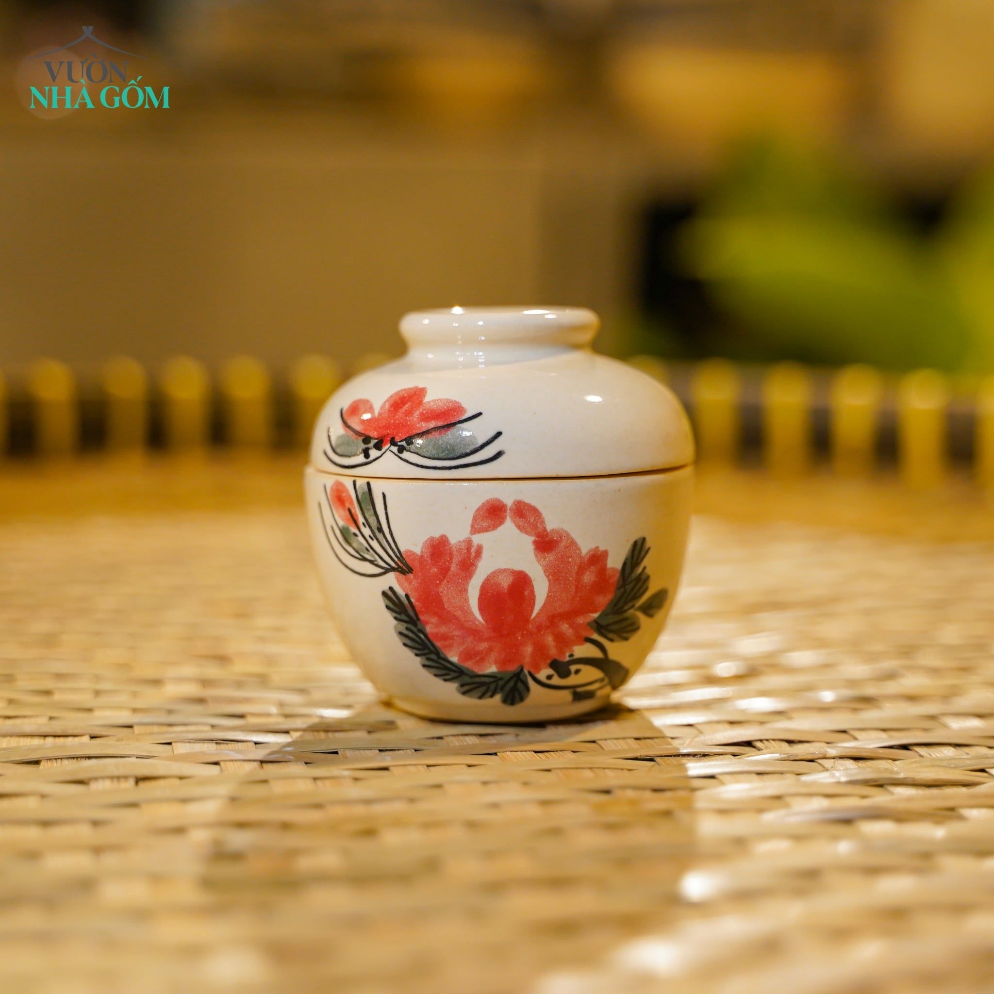  Thố Gốm 7cm Vẽ Tay Bông Đỏ – Vườn Nhà Gốm – Thố Gia Vị 