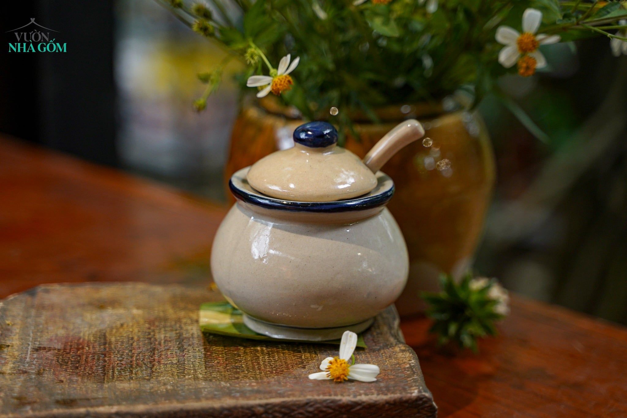  CBLT, Hũ Gốm Gia Vị Lái Thiêu Có Muỗng – Màu Mộc Dân Dã | R9 × C10 