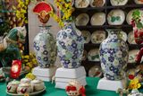  Bình Bách Hoa Dáng Cao, Miệng Loe Khắc Thủ Công - Bình Gốm Nam Bộ - C35 x R21 - SP036021 