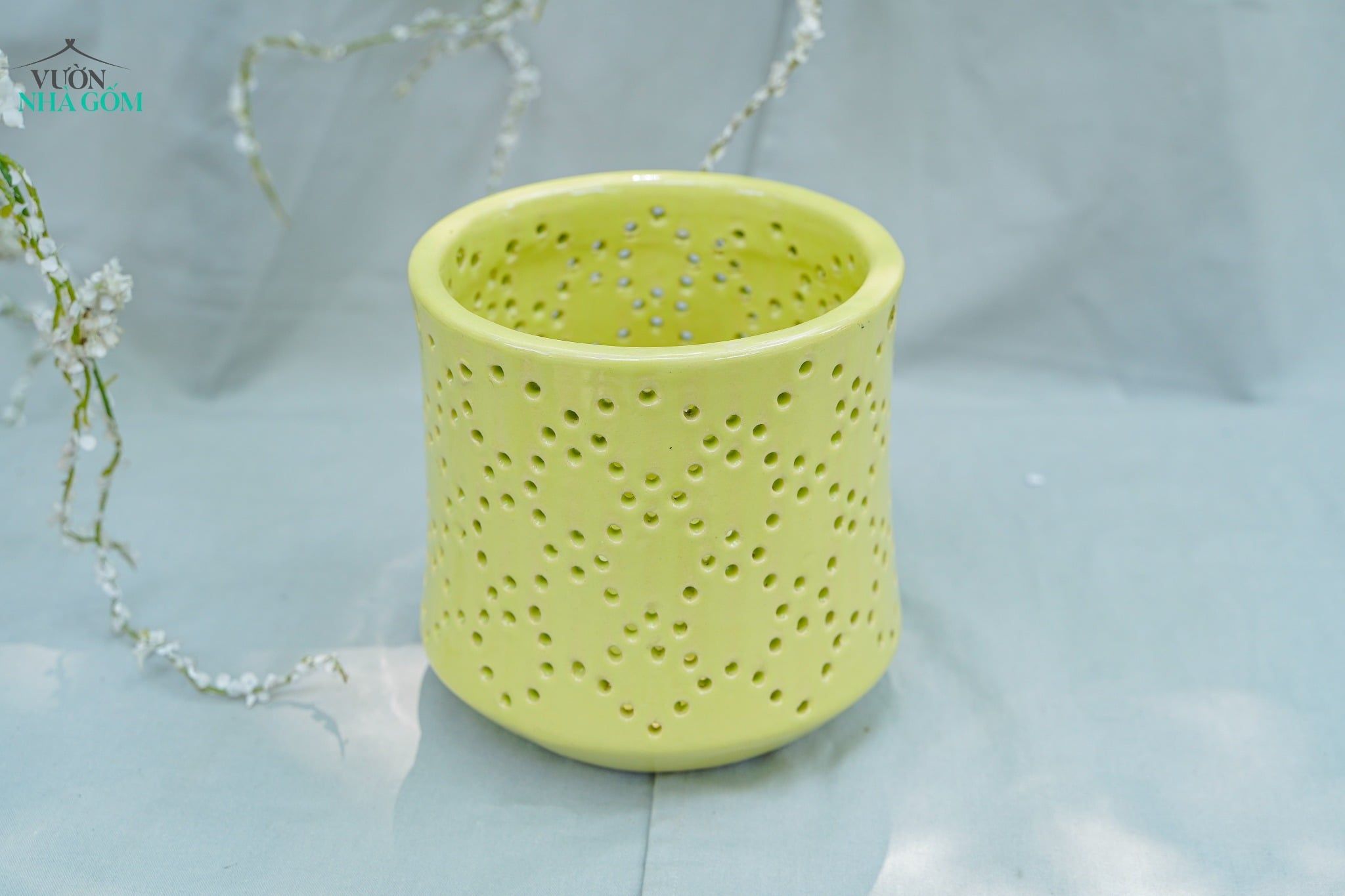  Đèn Gốm Lọng Tròn Chấm Bi, Trang Trí Nhà Cửa, Decor Sân Vườn, Cao 16,5cm x Rộng 16,5cm 