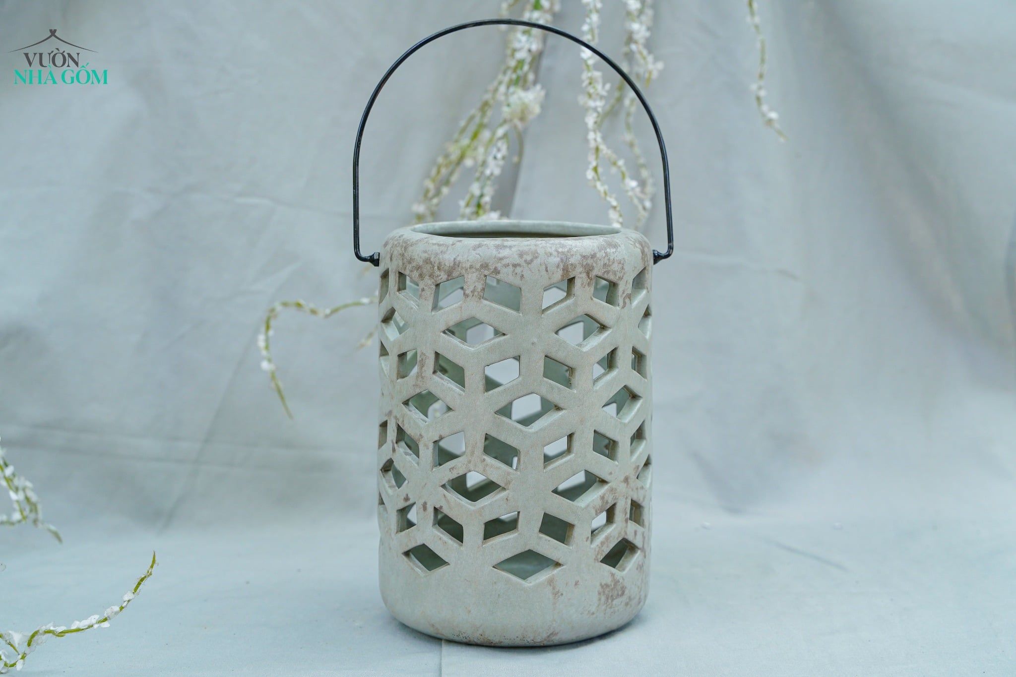 Đèn Gốm Lọng Hình Thoi, Trang Trí Nhà Cửa, Decor Sân Vườn,  Cao 22cm x Rộng 15cm 