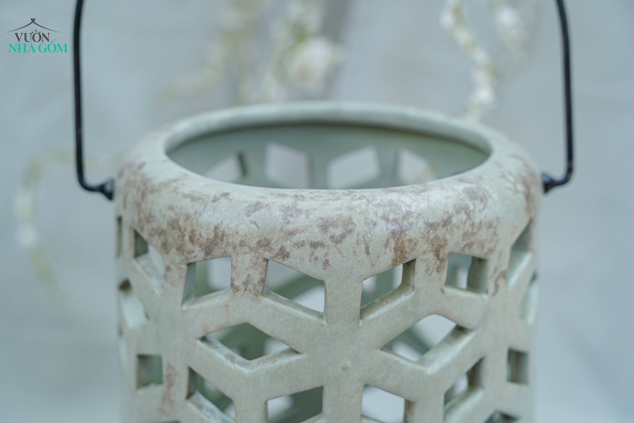  Đèn Gốm Lọng Hình Thoi, Trang Trí Nhà Cửa, Decor Sân Vườn,  Cao 22cm x Rộng 15cm 
