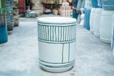  Đôn gốm hiện đại, Đôn Trắng Nét Xanh, gốm Nam bộ, C47 x R36cm- SP036180 
