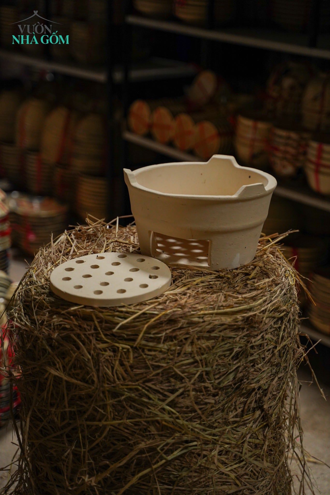 Bếp Lò Nướng Đất Đỏ - Gốm Nam Bộ - Bếp Nấu Củi Truyền Thống. 