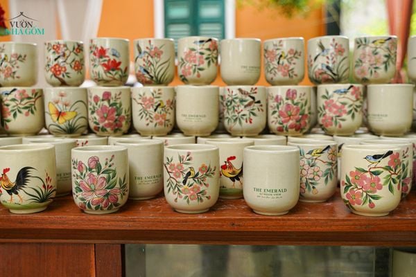  VNG × THE EMERALD GARDEN VIEW | Dự án Ly Quà Tặng Gốm Cá Nhân Hoá 