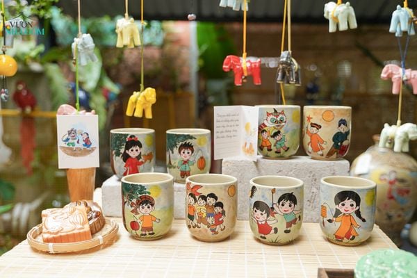  Ly Gốm Vẽ Hoạ Tiết, BST Em Mơ - Đề Tài Trung Thu 2026, Sản Phẩm Quà Tặng. 