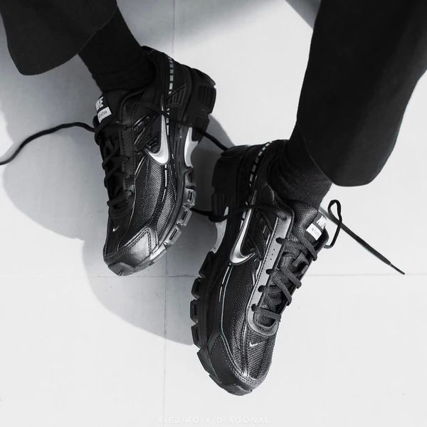  Giày Nike Initiator Black Metallic Silver IB4595-001 