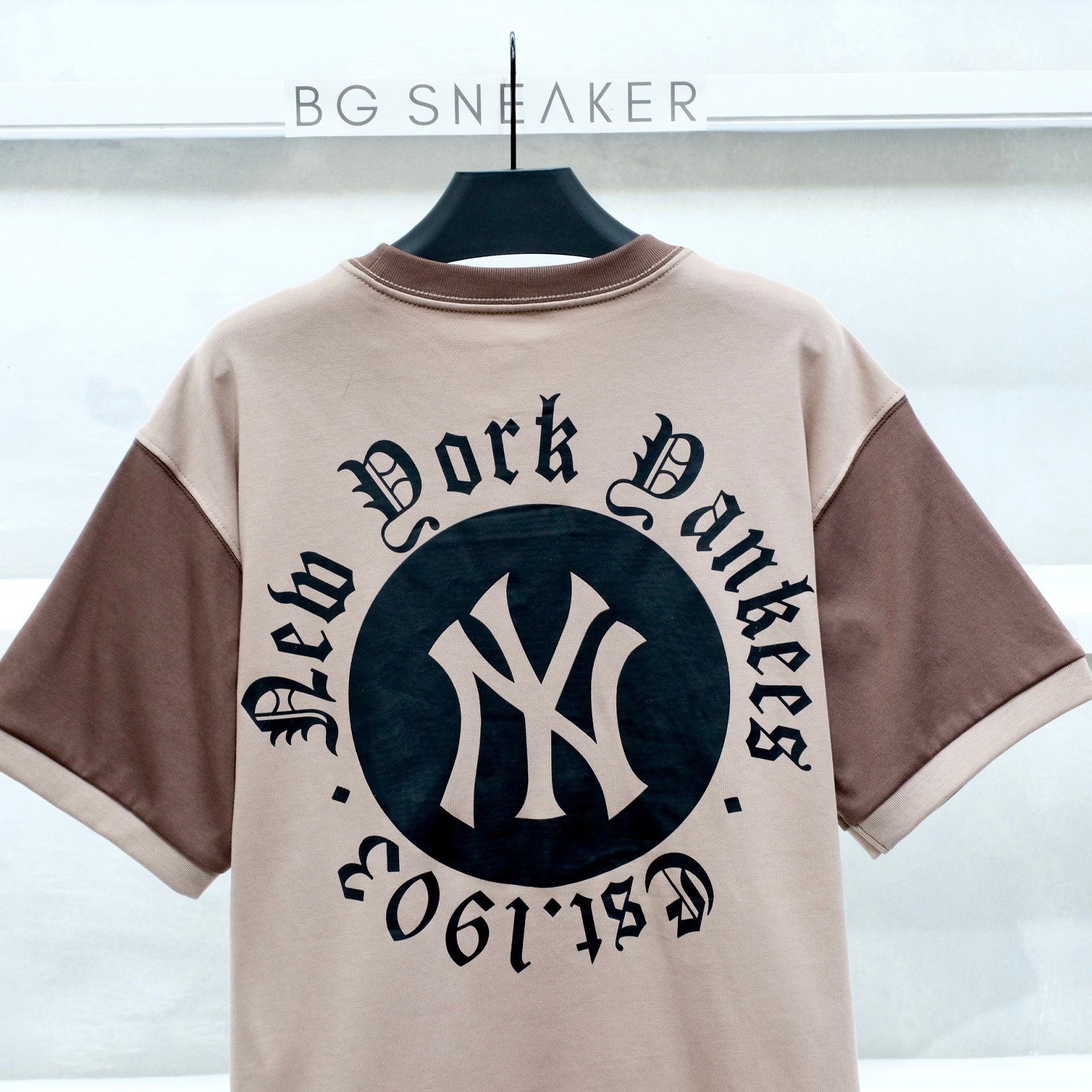  Áo Thun New Era New York Yankees Brown Logo Black   13334577 