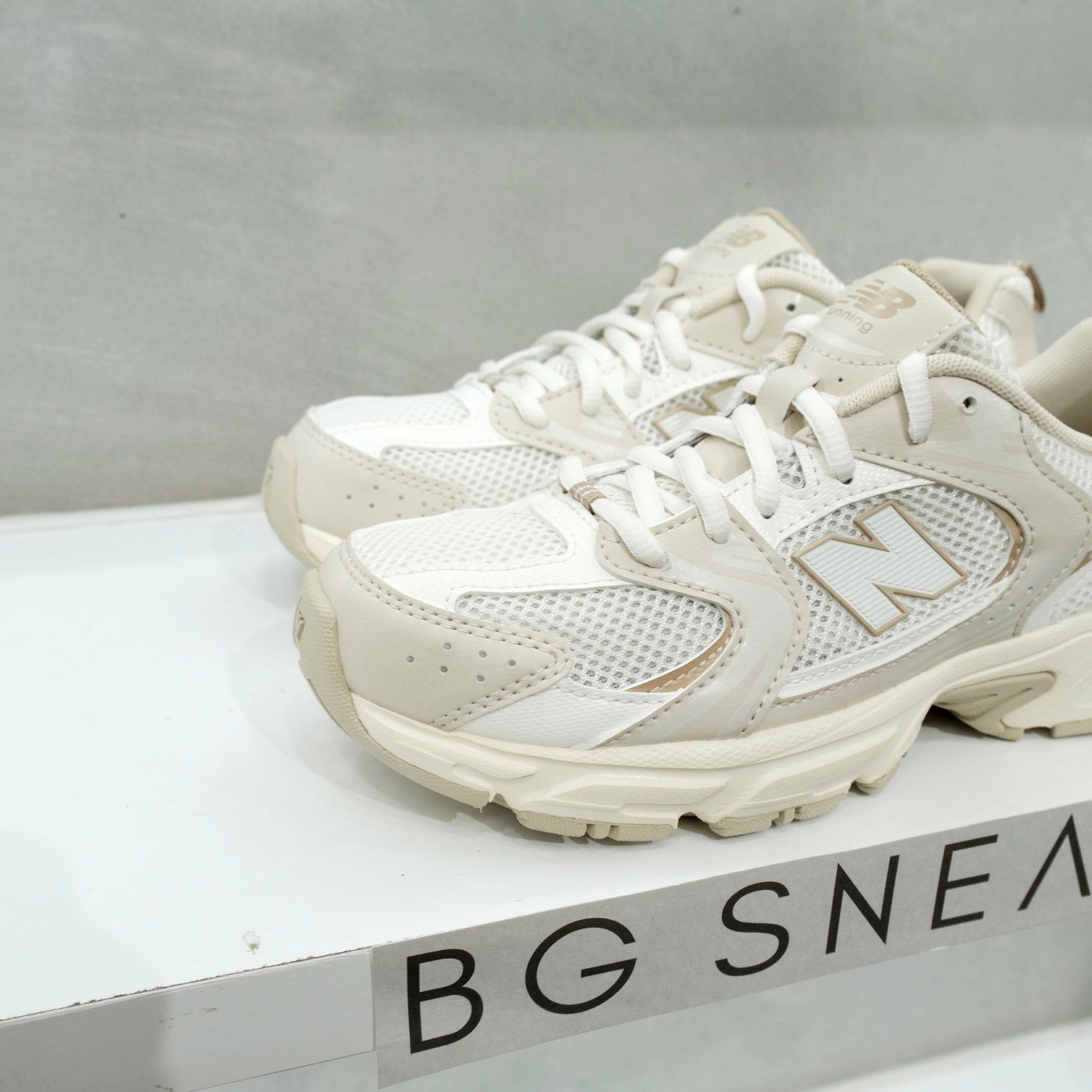  Giày New Balance 530 White Kaki Cream GR530AA 