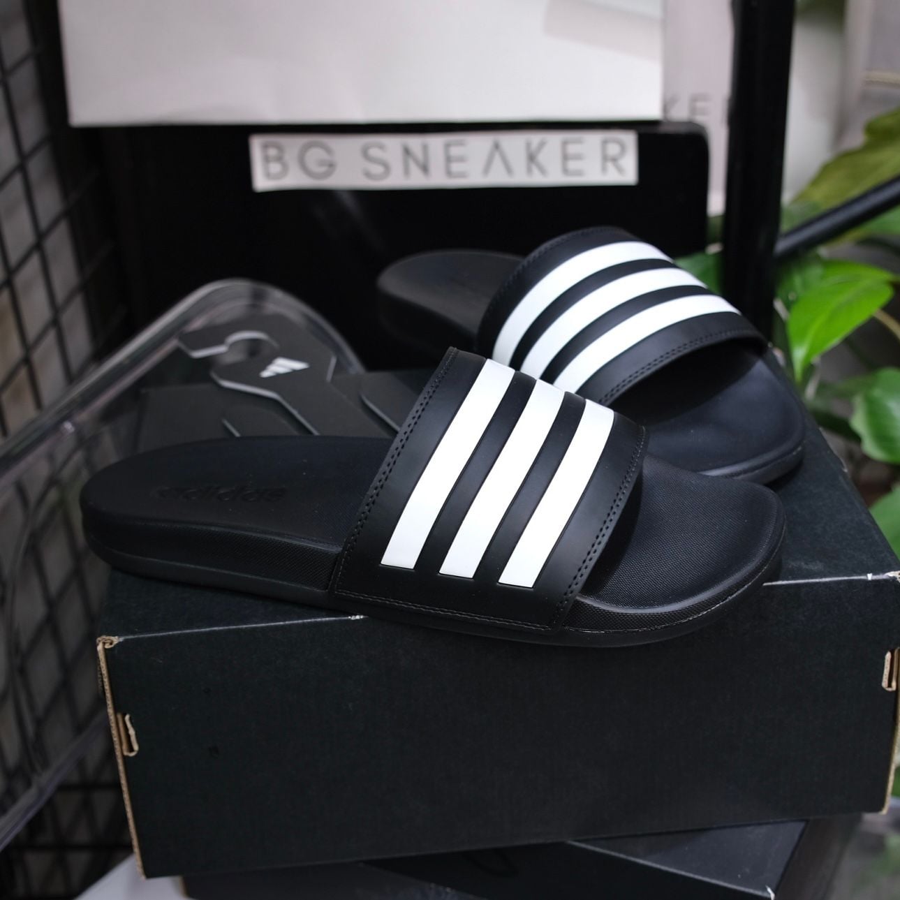  Dép Adidas Adilette Comfort  Core Black’ GZ5891 