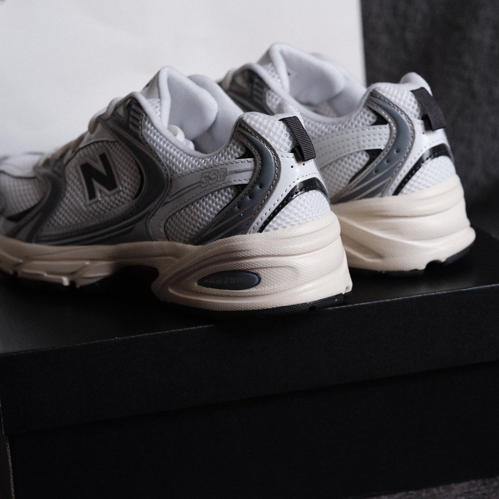  Giày New Balance 530 Sliver Cream Black U530ESA 