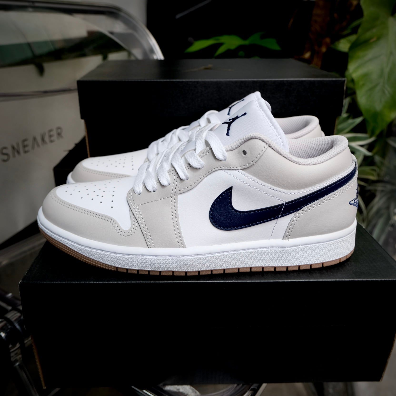  GIÀY Nike Air Jordan 1 Low Midnight Navy Neutral Grey 553558 146 -  553560 146 