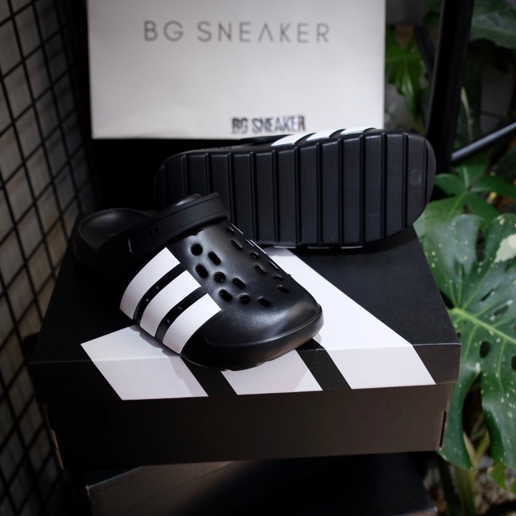  Dép Sục Adidas  Adilette 2.0 JQ8058 