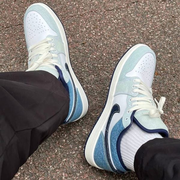  Giày Nike Air Jordan 1 Low SE Light Denim IH0648-141 