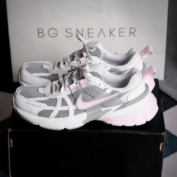  Giày Nike V2K Run ‘Light Pumice Pink Foam’ [HQ4046 001] 