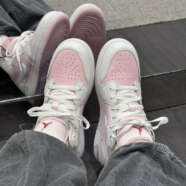  Giày Nike Air Jordan 1 Low Pink Foam White 553560-608 