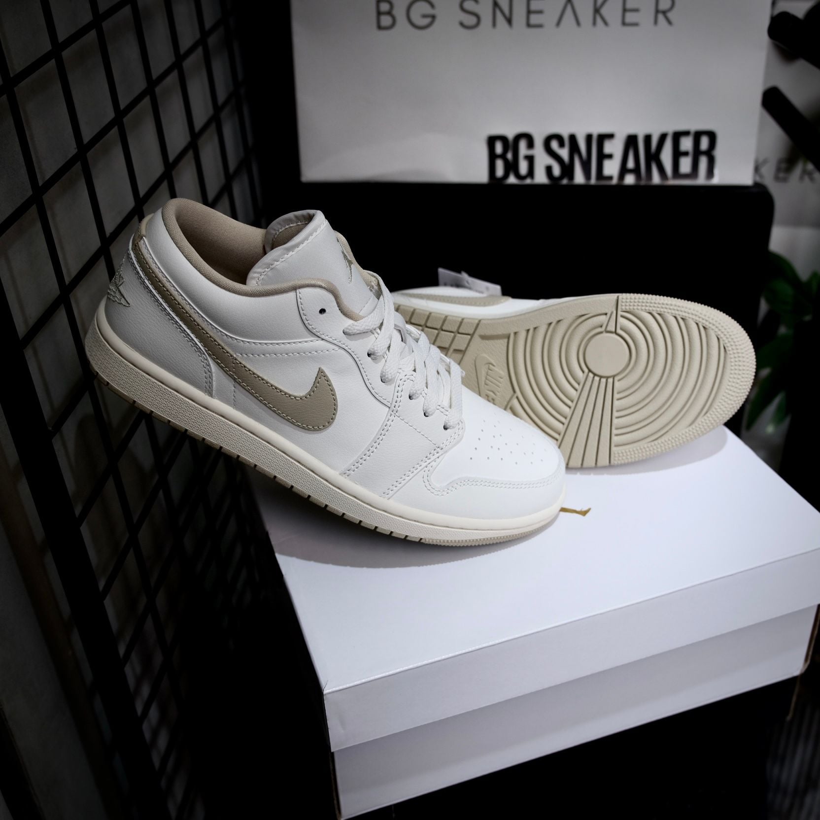  Giày Nike Air Jordan 1 Low Sail Tan  DC0774-112 