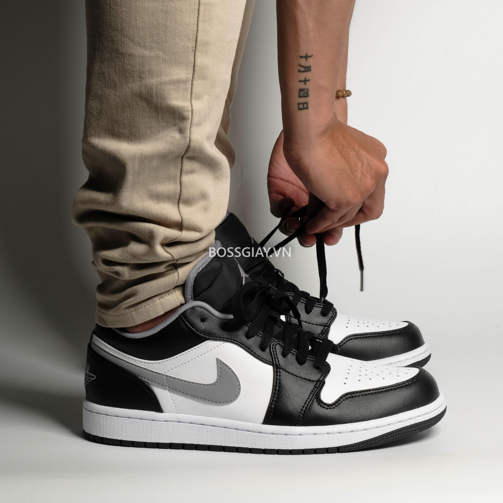 Giày Nike Air Jordan Low Smoke Grey V3 553558-040