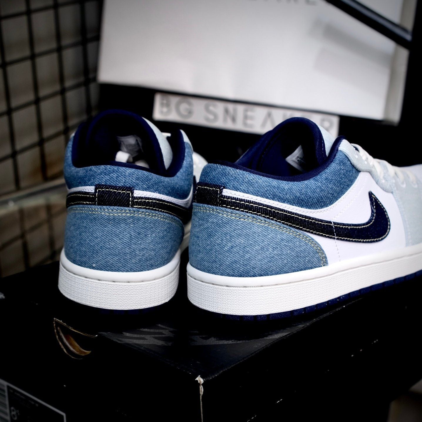  Giày Nike Air Jordan 1 Low SE Light Denim IH0648-141 