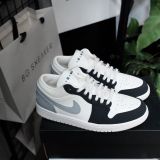  Giày Nike Air Jordan 1 Low Sail Light Smoke Grey IO2242-101 