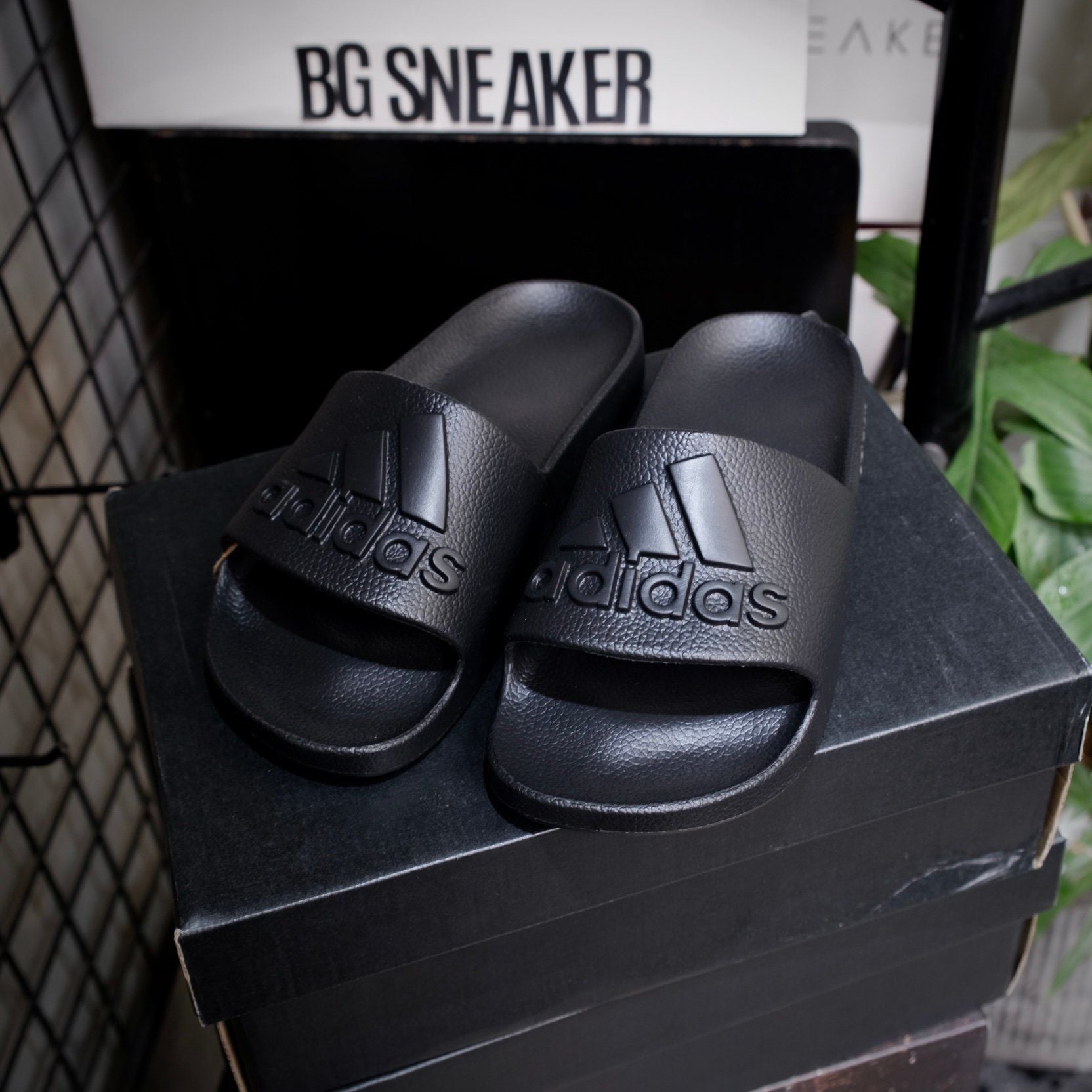  Dép Adidas Adilette Aqua Slides Đen Full  IF7371 