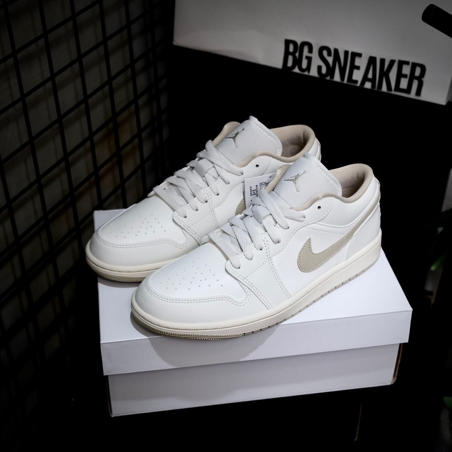  Giày Nike Air Jordan 1 Low Sail Tan  DC0774-112 