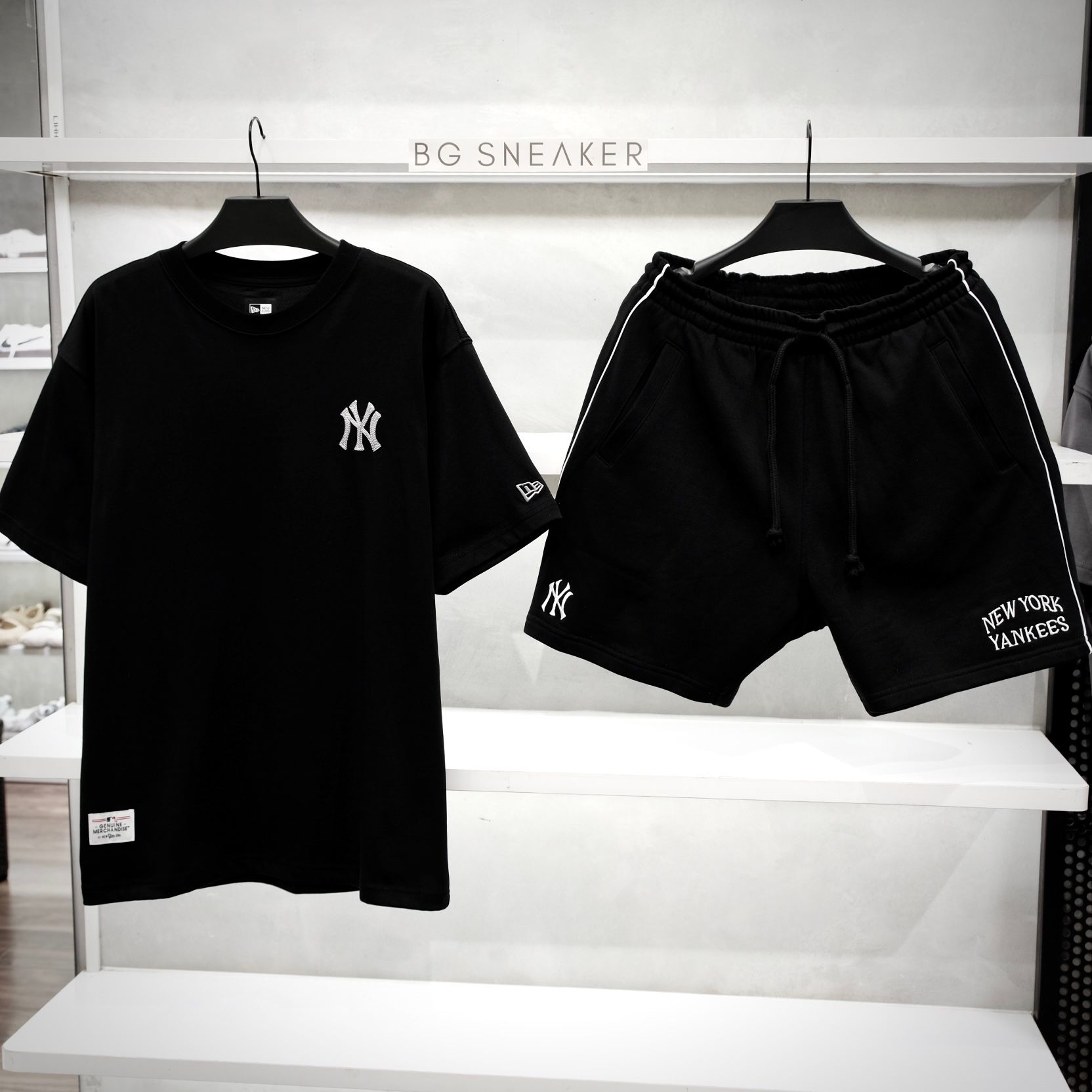  Áo Thun New Era NY Yankees Black Thêu 16668790 