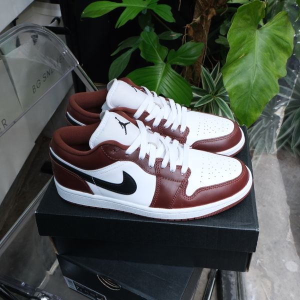  Giày Nike Air Jordan 1 Low SE Dark Pony HF3148-102 / HF3188 102 