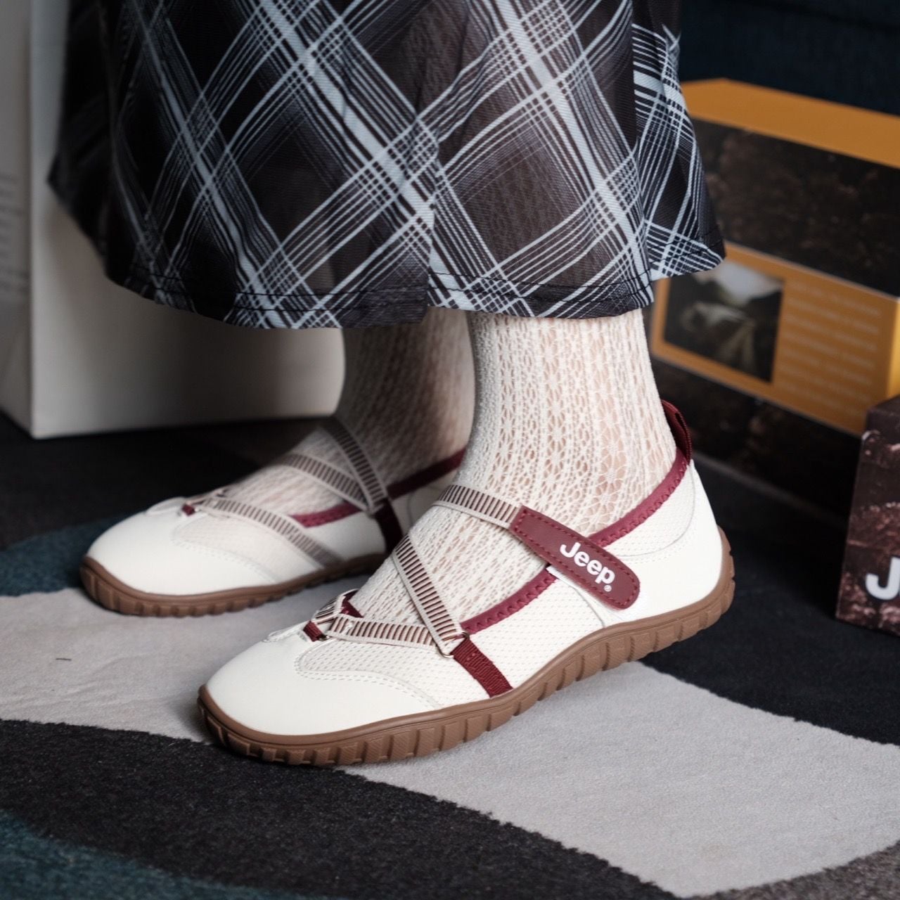  Giày Jeep Outdoor Shoes Women's Low Top Begie Red [P651W13111] 