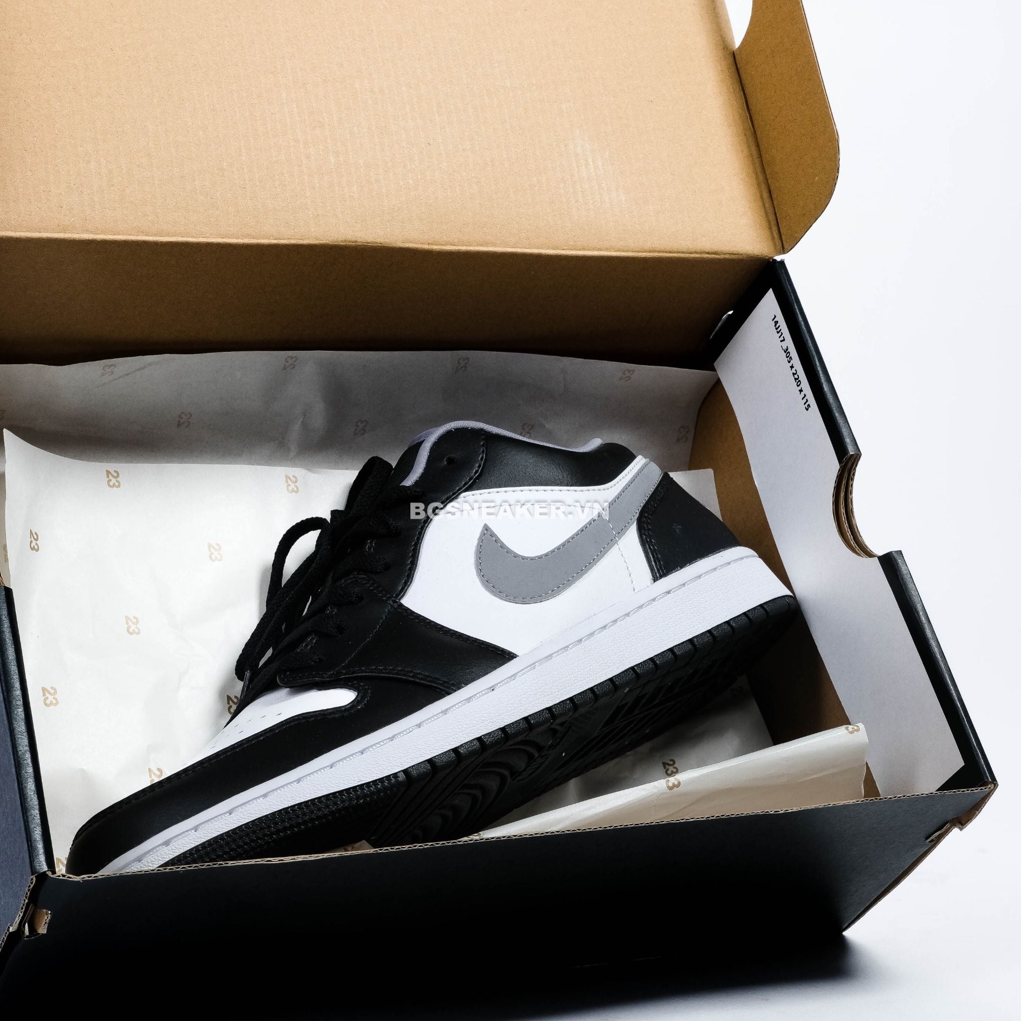  Giày Nike Air Jordan 1 Low Smoke Grey V3 553558-040 