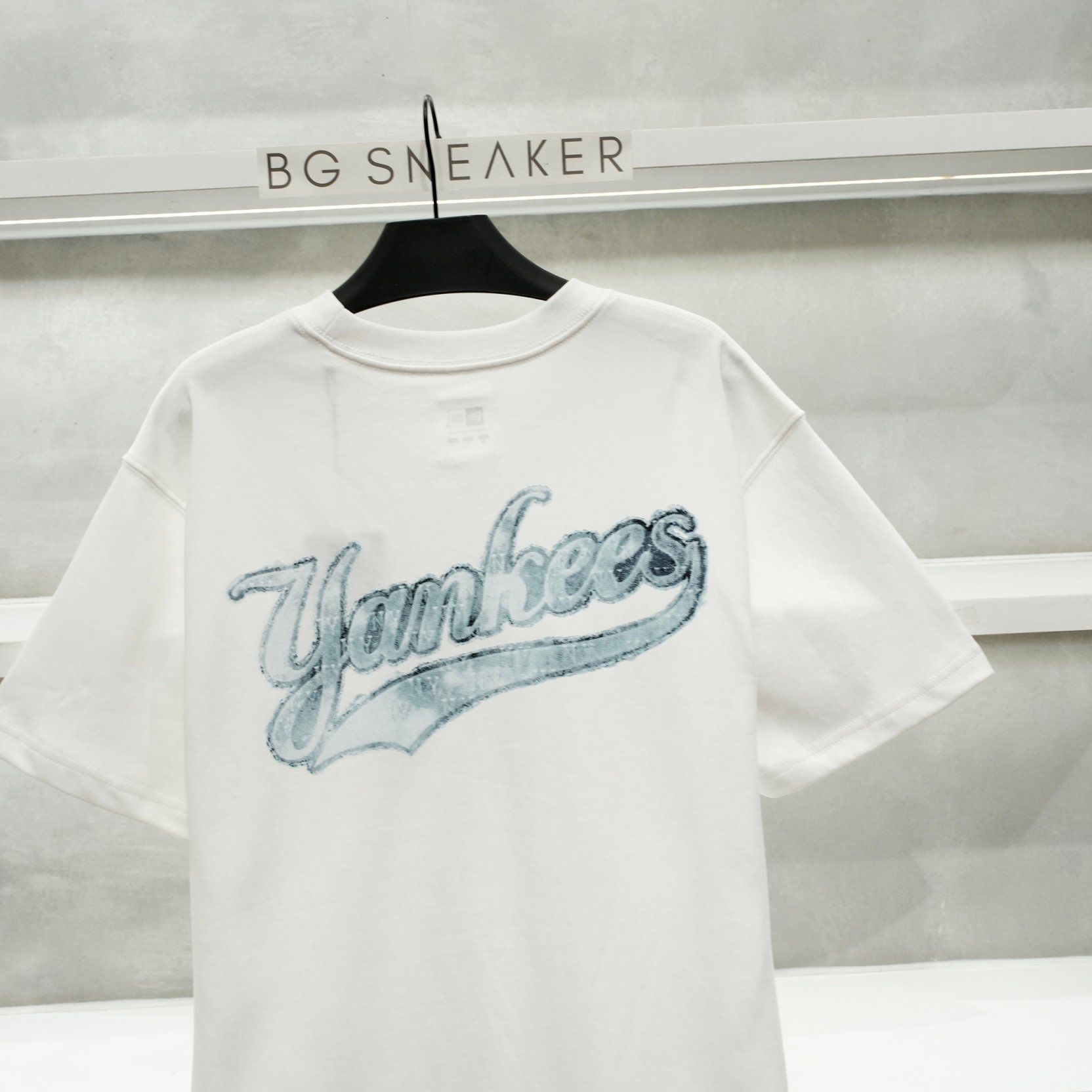  Áo Thun New Era New York Yankees White Logo Jeans Mono Blue  17784545 