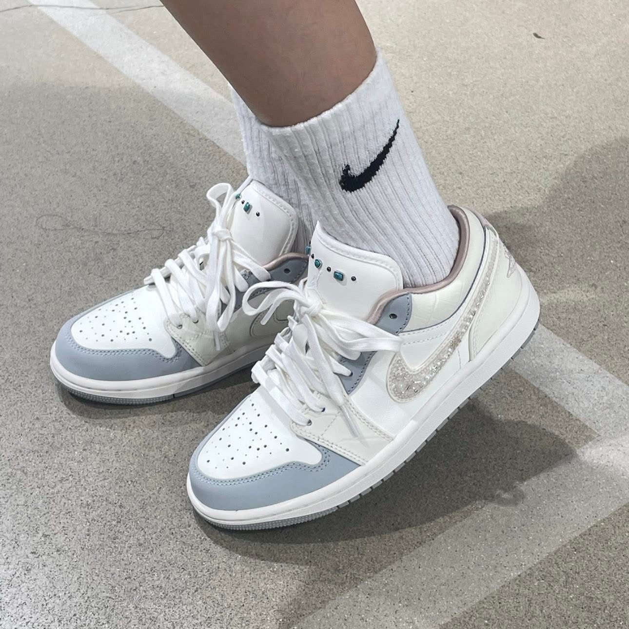  Giày Nike Air Jordan 1 Low Sail Soft Pearl IH7323-100 