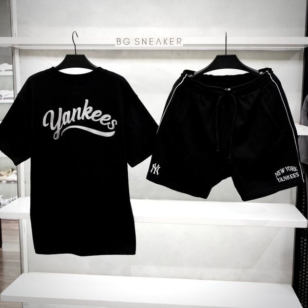  Áo Thun New Era NY Yankees Black Thêu 16668790 