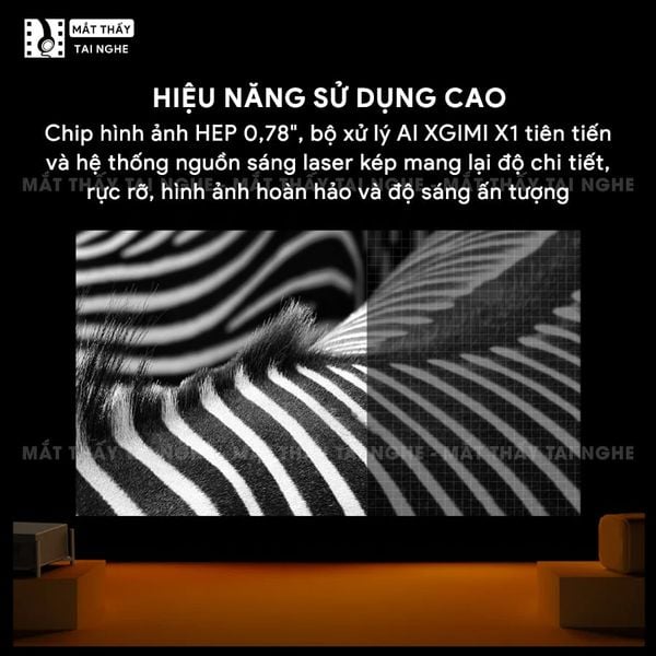 Xgimi Titan - Máy chiếu 4K chuyên nghiệp đầu tiên của Xgimi, sử dụng công nghệ Laser kép cao cấp, độ phân giải chuẩn 4K UHD, độ sáng 5000 ISO Lumens, tương phản 5.000.000:1, đạt chứng nhận IMAX Enhanced & Dolby Vision và tích hợp loa Harman Kardon