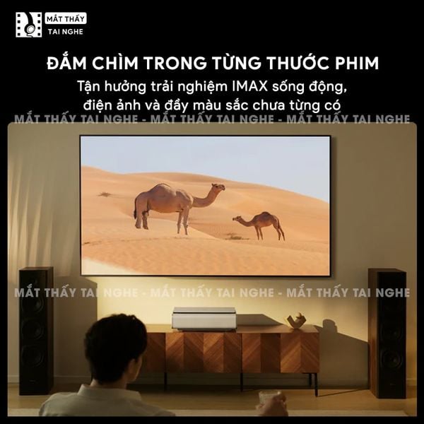 Xgimi Aura 2 New - Máy chiếu siêu gần 4K thông minh tích hợp Google TV, sử dụng công nghệ Dual Light 2.0, đạt chứng nhận IMAX Enhanced, độ phân giải chuẩn 4K UHD, độ sáng 2300 ISO Lumens, loa Harman Kardon và Dolby Vision