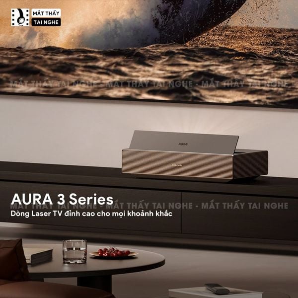 XGIMI Aura 3 Max - Máy chiếu siêu gần 4K thông minh tích hợp Google TV, sử dụng công nghệ RGB Triple-Laser, đạt chứng nhận IMAX Enhanced, độ phân giải chuẩn 4K UHD, độ sáng 5700 ISO Lumens, loa Harman Kardon và Dolby Vision